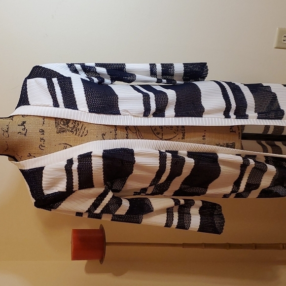 Ana & Kate Navy & White long cardigan size Medium - Picture 1 of 10